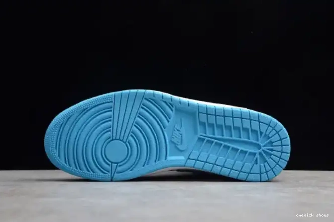 Rep Onekick 'UNC' Jordan OG Retro Air High 555088-117 1 0405